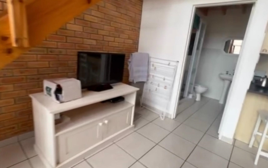 1 Bedroom Property for Sale in Bluewater Bay Eastern Cape